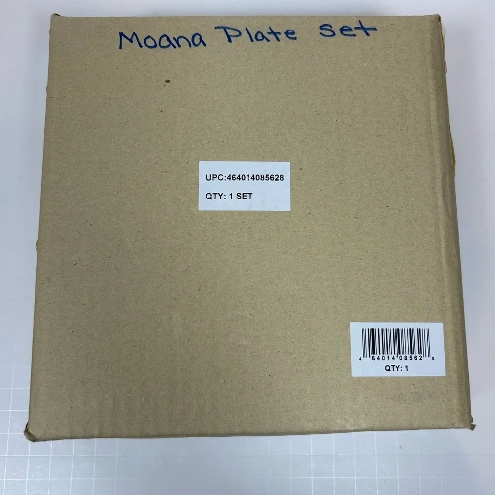 Disney Parks Moana Spotlight Set of Four Stoneware Plates New with Tags